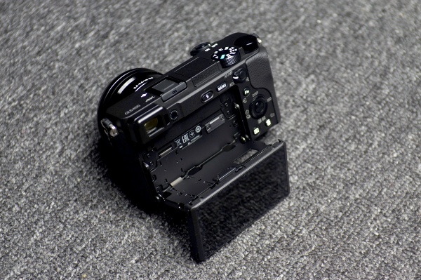 A6400-17.jpg